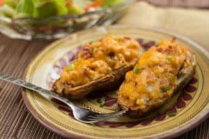 15 Ideas For Baked Potato Toppings To Liven Up Plain Baked Potatoes