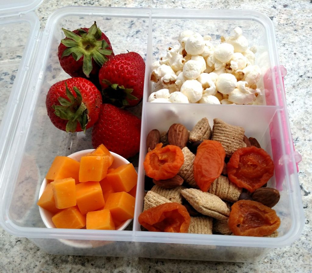 packing lunches in a bento box saves time