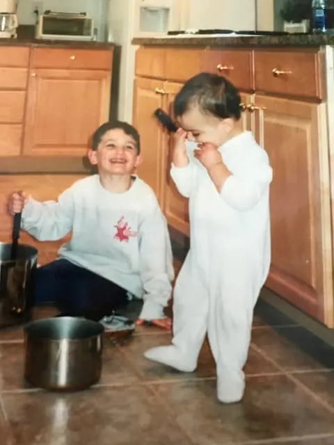 toddlers in the kitchen