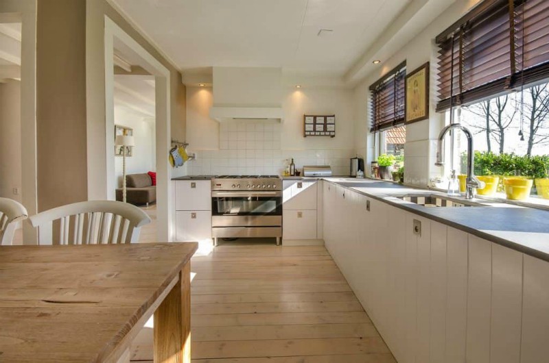 5 Ways to Quickly Clean Out the Clutter in Your Kitchen