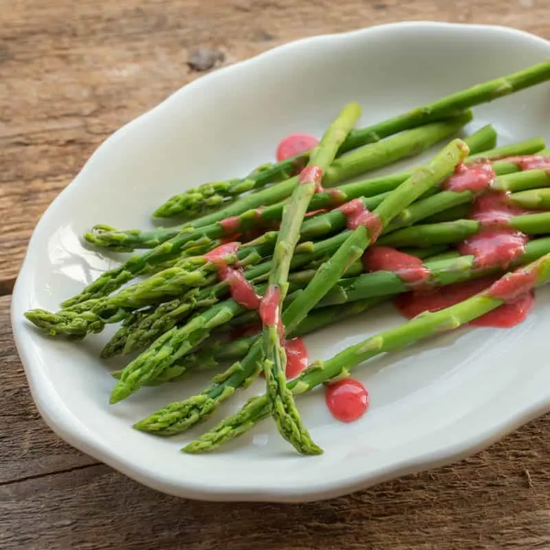 Raspberry Vinaigrette on Asparagus