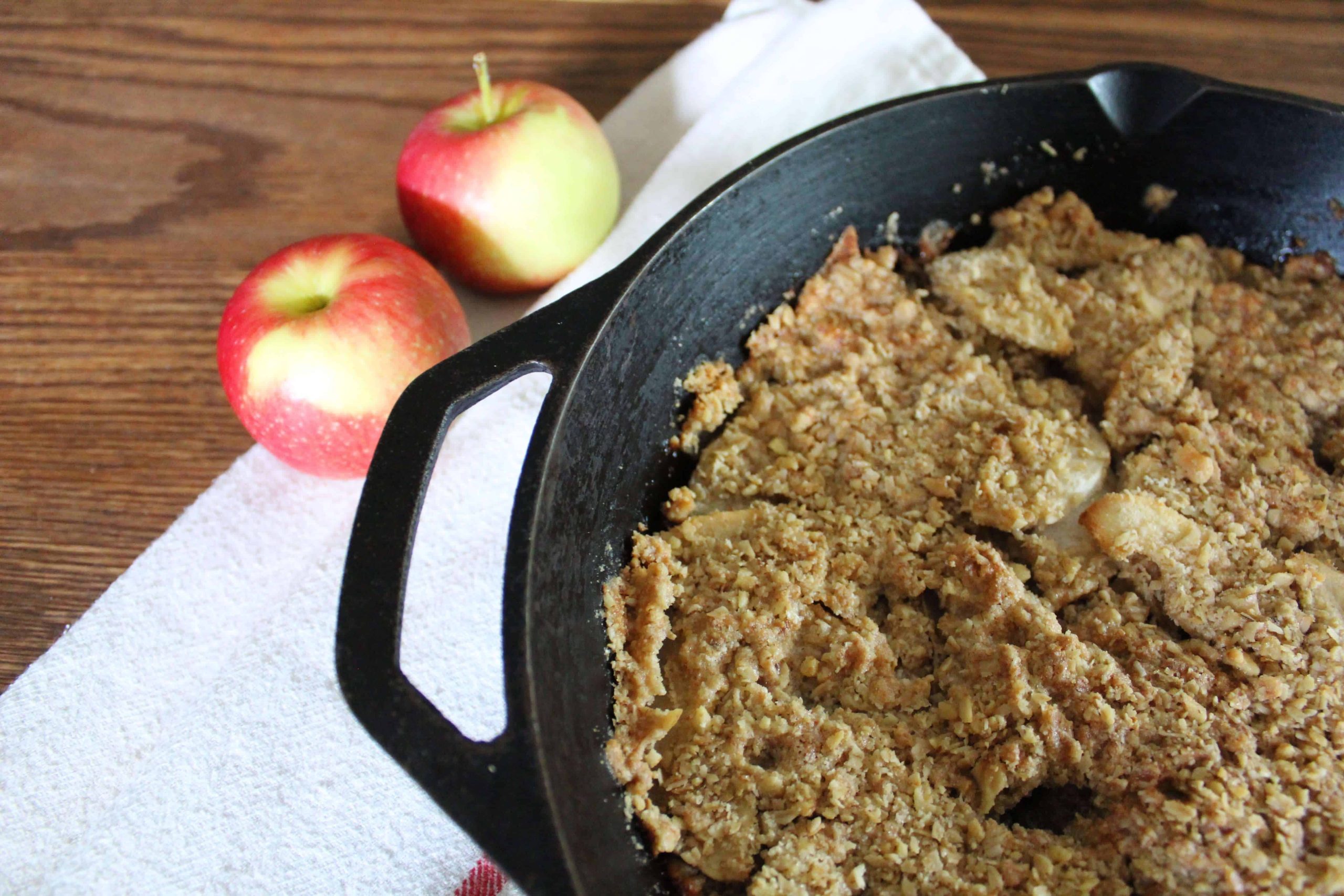Breakfast-Ready Apple Crisp - The Scramble