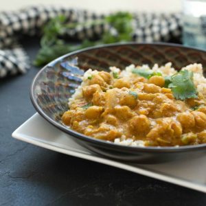 Creamy Chickpea Tomato Curry (Chana Masala)