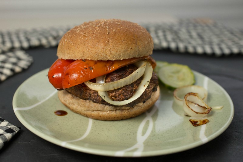 Grilled Portobello Mushroom Burgers-8219 Grilled Portobello Mushroom Burgers