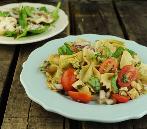 Italian Caprese Pasta Salad