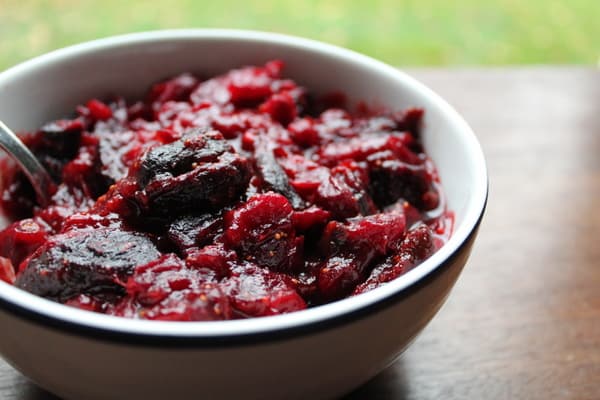 Cranberry-Fig Sauce with Ginger Cranberry-Fig Sauce with Ginger