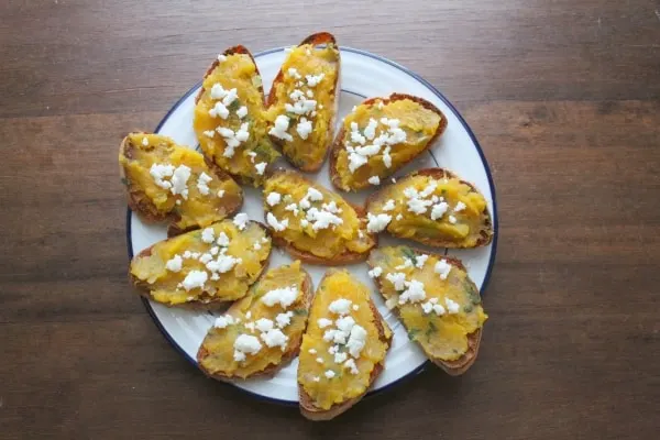Pumpkin Crostini: An easy appetizer to help you survive Thanksgiving