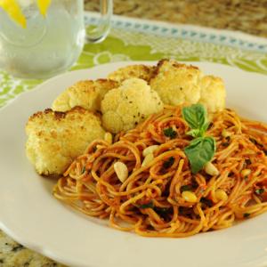 Angel Hair Noodles with Tomato Pesto