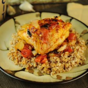 Baked Italian-Style Chicken with Tomatoes and Onions