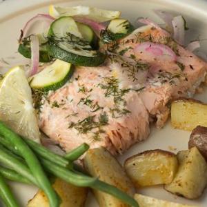 Baked Salmon with Zucchini, Red Onions and Dill