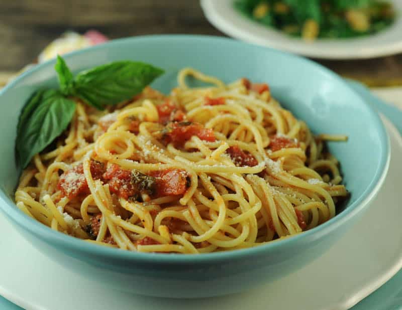 Spaghetti with Classic Italian Tomato Sauce The Scramble