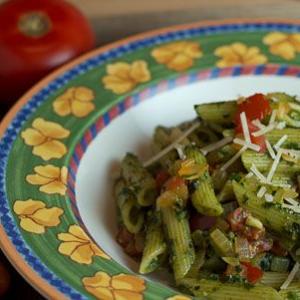 Penne Pesto with Fresh Tomatoes