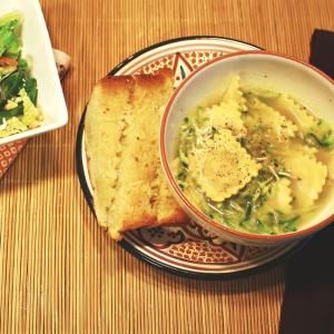 Ravioli Soup with Grated Zucchini