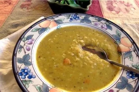 Rich and Creamy Potato, Leek and Barley Stew