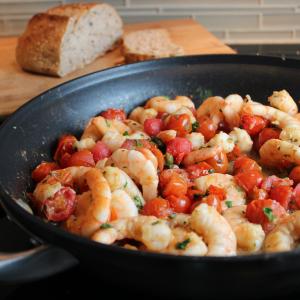 Sauteed Shrimp with Tomatoes and Lemon