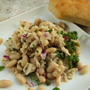 Tuscan Tuna and White Bean Salad