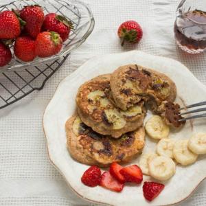 Whole Wheat Chia Banana Pancakes