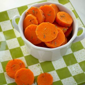 Carrots with Butter and Thyme
