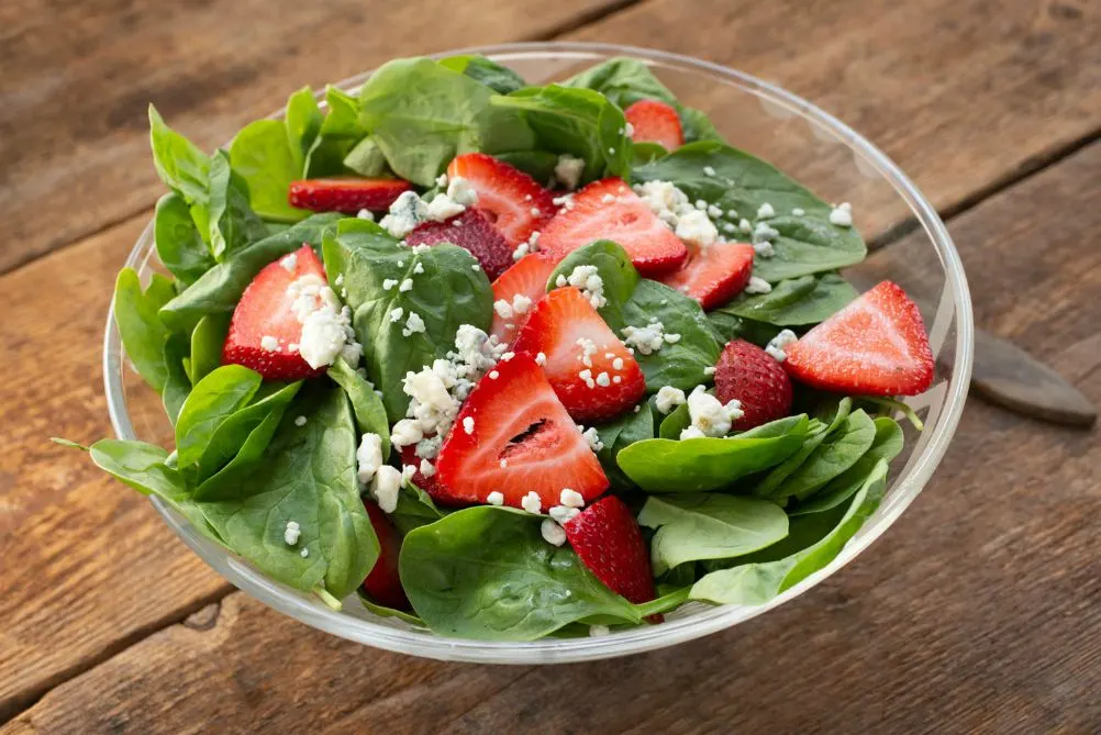 Spinach Salad with Strawberries and Gorgonzola