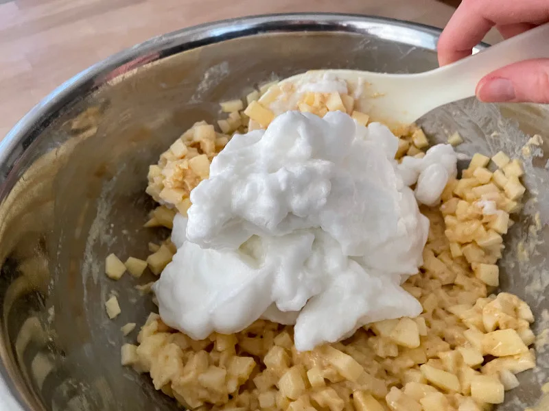 Folding egg whites into batter