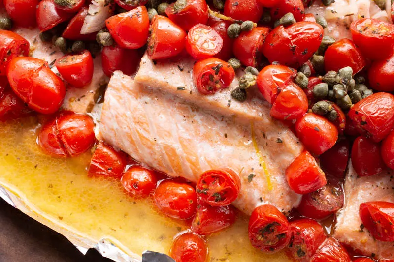 Foil Packet Salmon with Cherry Toamtoes, Basil, and Capers